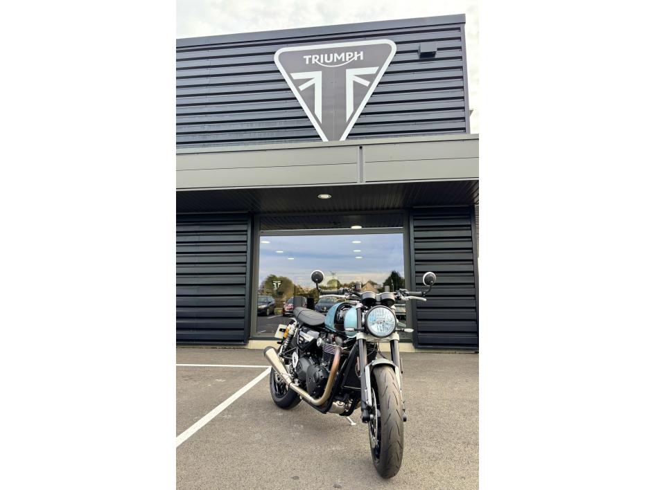 TRIUMPH SPEED TWIN 1200 - EDITION BREITLING 